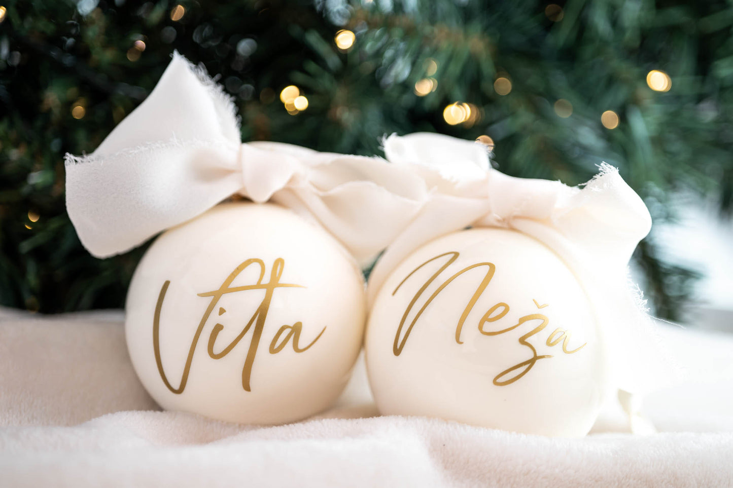 Božična steklena bunkica - bela